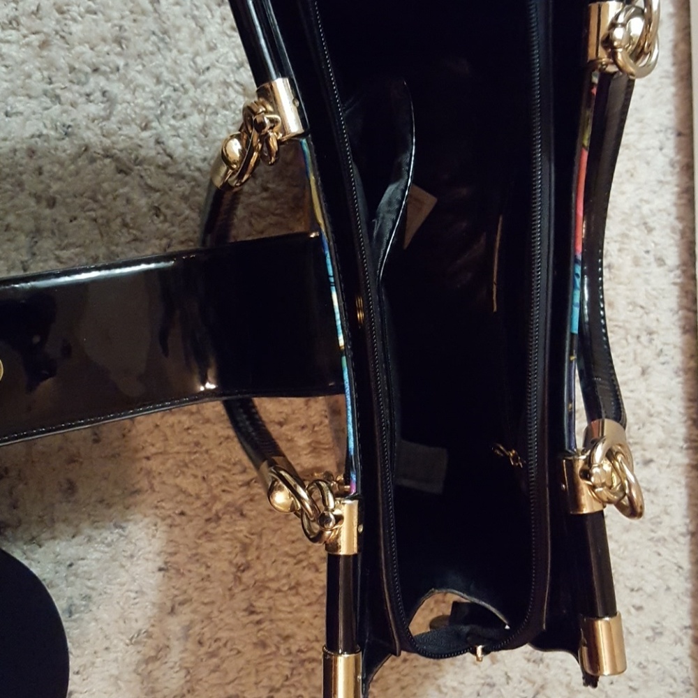 Handbag - Picture 3 of 3